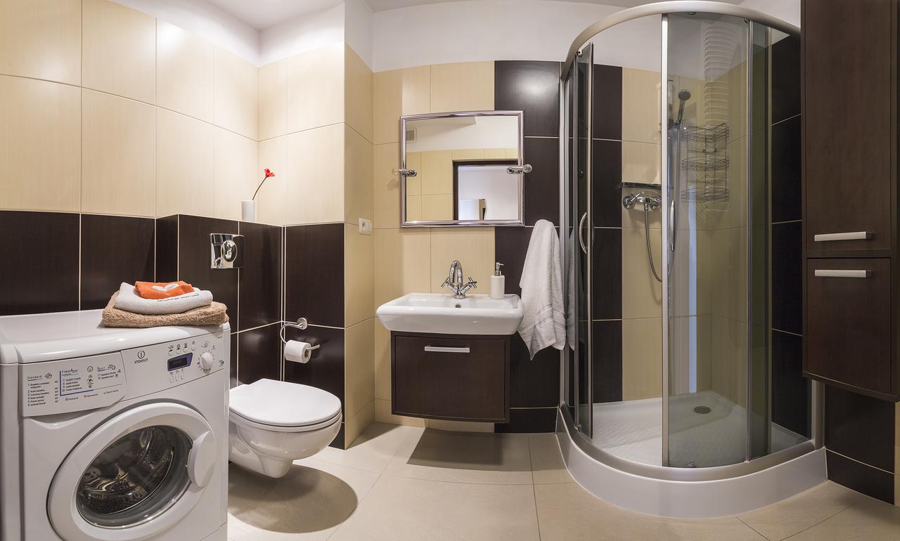 P&O Serviced Apartments Gdanski Station Varsovie Extérieur photo